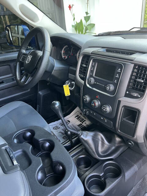 ram ram 2500 pickup 2017 3C6UR5HL3HG693986 image ram ram 2500 pickup 2017 3C6UR5HL3HG693986 image